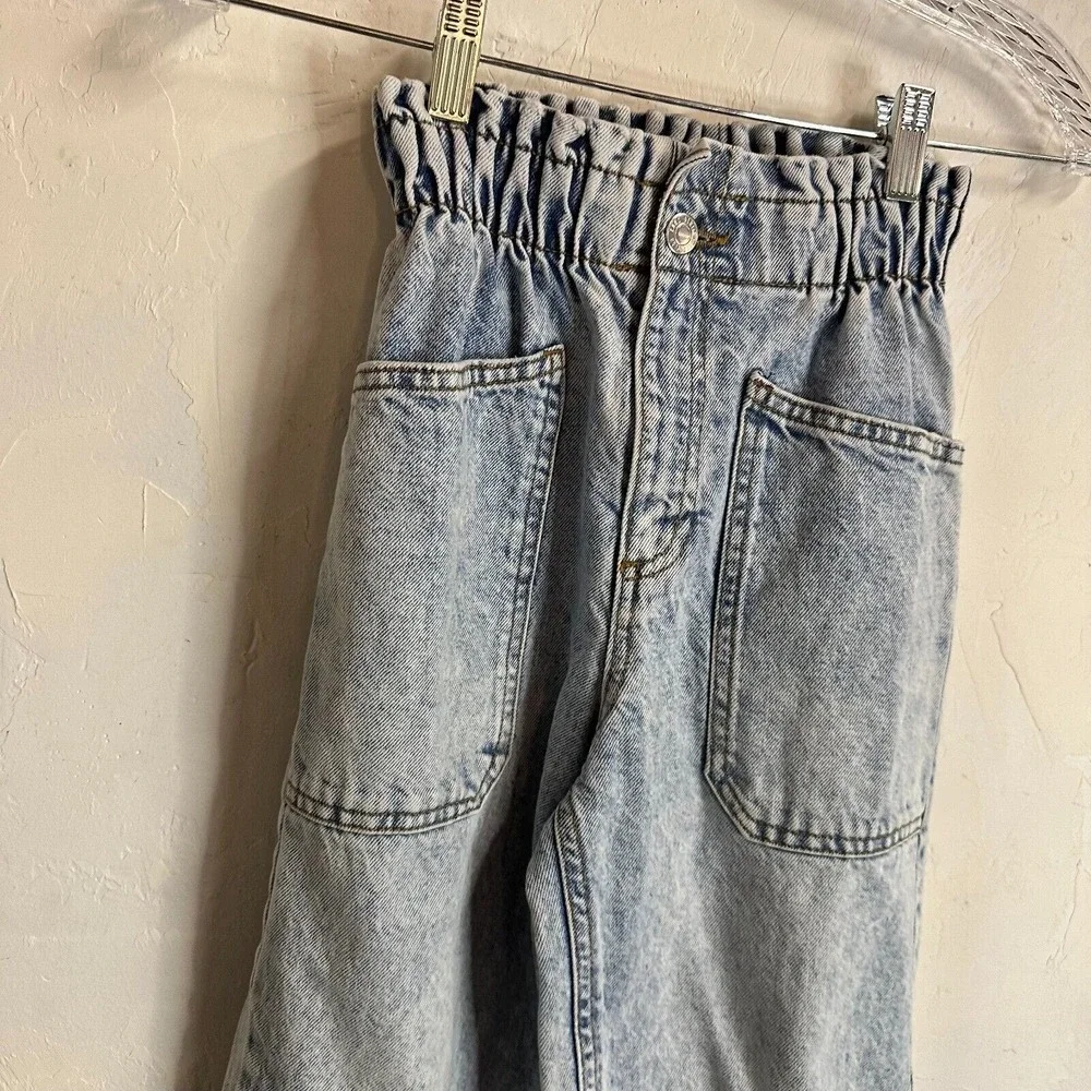 Zara Girls 10 Mom High Rise Straight Leg Jeans Light Wash